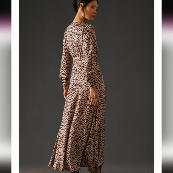 Delfi Collective V-Neck Knot-Front Dress - Picture 2 of 11